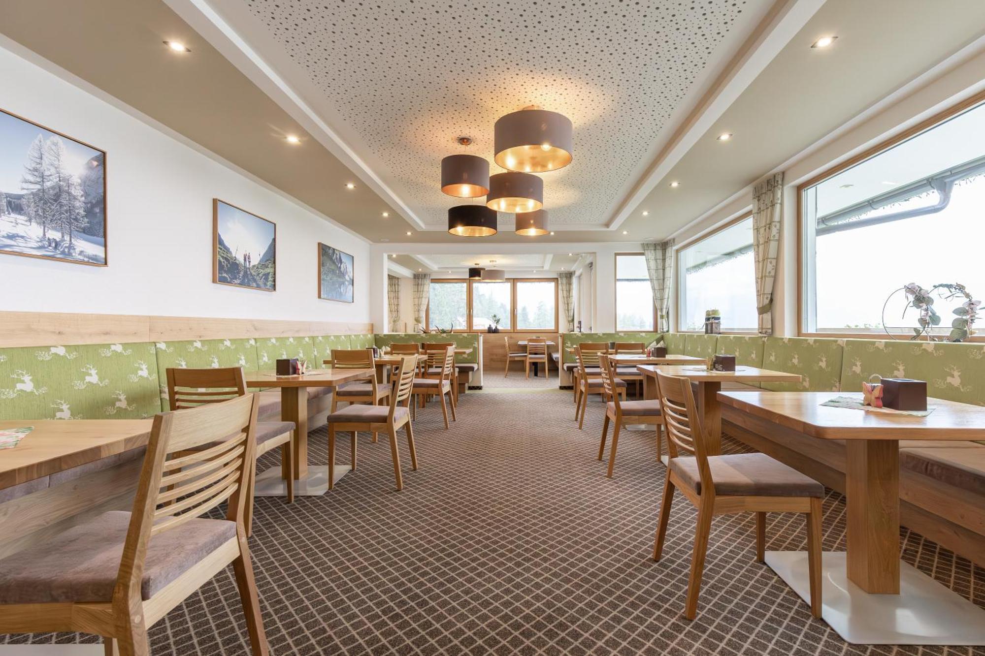 Das Aparthotel Olympia Tirol Seefeld in Tirol Exterior photo